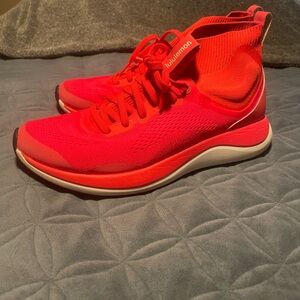 Lululemon chargefeel mid shoes